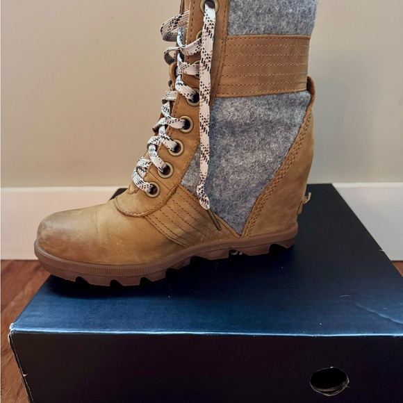 Sorel PDX Lace up Wedge Lexie Wedge Elk Tan Brown Grey 7.5 - Picture 10 of 12